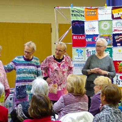 Mary’s sisters Rachel, Ruthie, and Becky appeared at her Recycle, Repurpose, and Restyle seminar to model different versions of the Take Four Tunic. Her sister Sarah is the only one missing!